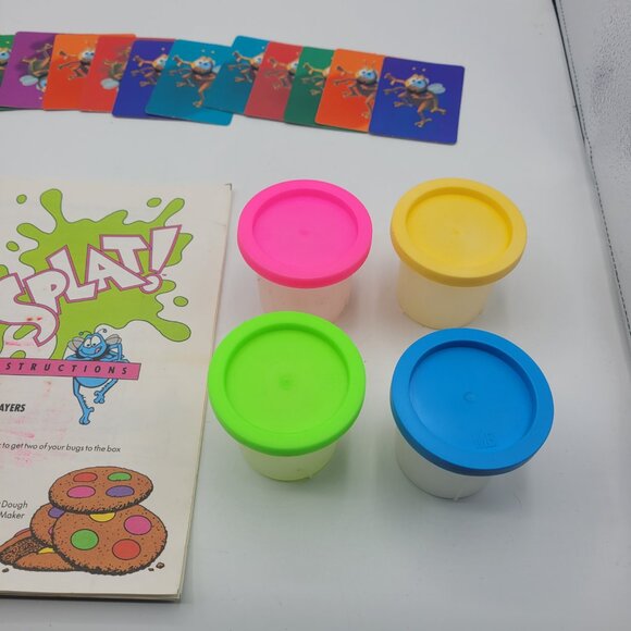 Vintage SPLAT! 1990 Milton Bradley Board Game No Dice Without Dough - Picture 7 of 9